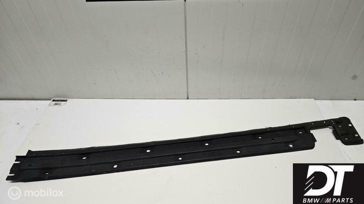 Bodemplaat rechts BMW 5-serie E39 ('95-'03) 51718201496, Auto-onderdelen, Carrosserie en Plaatwerk, BMW, Gebruikt, Ophalen of Verzenden