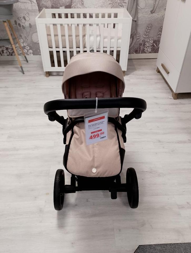 Mutsy Nio Black/Cosmic Sand, Kinderen en Baby's, Overige Kinderen en Baby's, Zo goed als nieuw, Ophalen