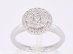Witgouden entourage ring vol gezet met diamanten, Wit, Nieuw, Ophalen of Verzenden, 17 tot 18
