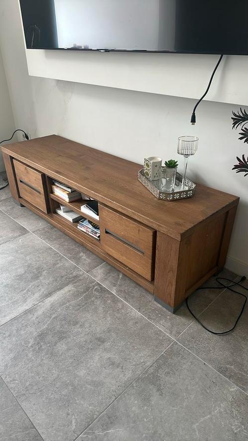 Bruin eikenhouten tv-meubel – 2 lades & 2 open vakken, Huis en Inrichting, Kasten | Wandmeubels, Zo goed als nieuw, Minder dan 100 cm