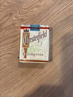Chesterfield pakje sigaretten, van voor 1955, vol, geseald!, Verzamelen, Rookartikelen, Aanstekers en Luciferdoosjes, Ophalen of Verzenden