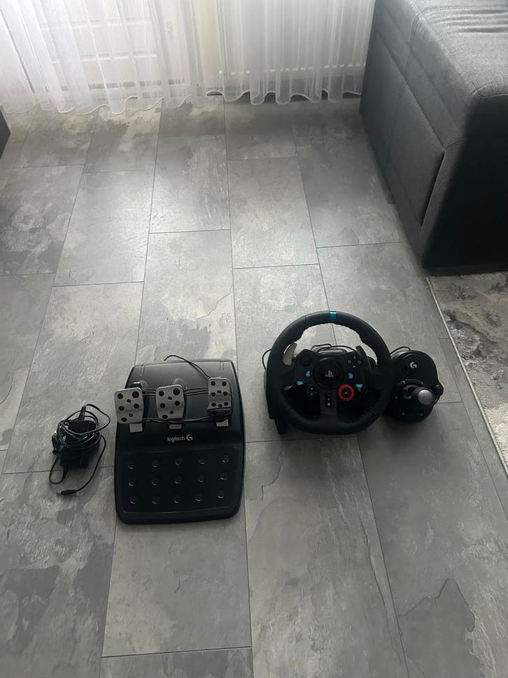 Stuur met pook (PS4/PS5/PC) - Weinig gebruikt!, Spelcomputers en Games, Spelcomputers | Overige, Zo goed als nieuw, Ophalen of Verzenden