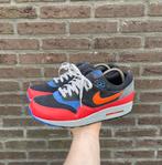 Nike Air Max 1 Black Hyper Crimson, Kleding | Heren, Schoenen, Overige kleuren, Nike, Ophalen of Verzenden, Sneakers of Gympen