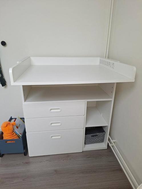 Ikea Stuva (Småstad) Commode/Bureau, Kinderen en Baby's, Kinderkamer | Commodes en Kasten, Zo goed als nieuw, Commode, 90 tot 105 cm