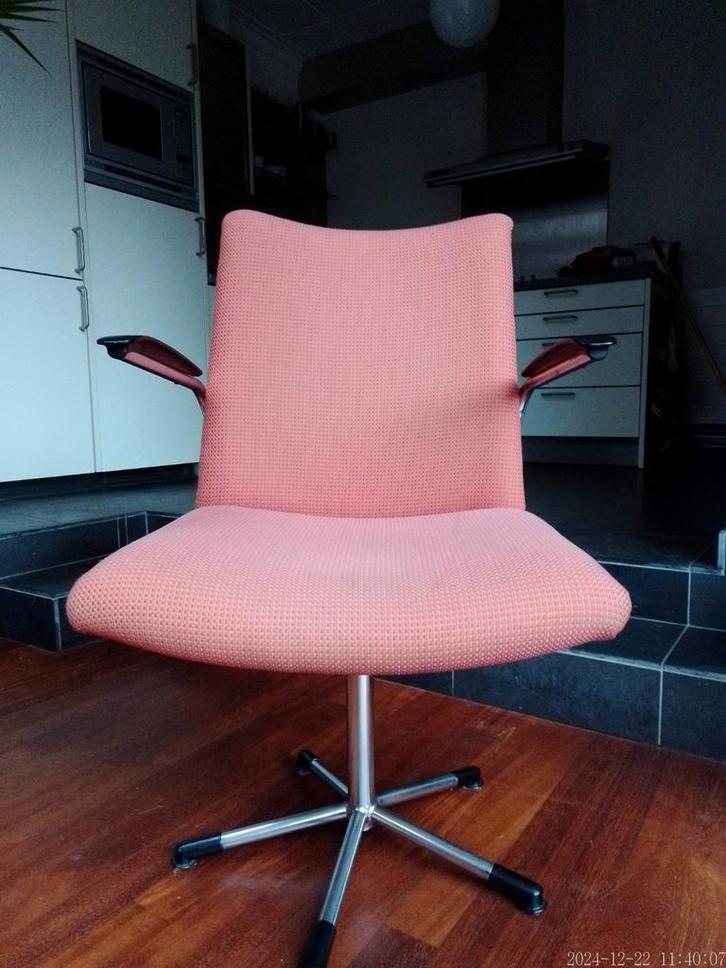 Gebroeders de Wit Bureaustoel (#4), Huis en Inrichting, Bureaustoelen, Gebruikt, Bureaustoel, Oranje, Ophalen