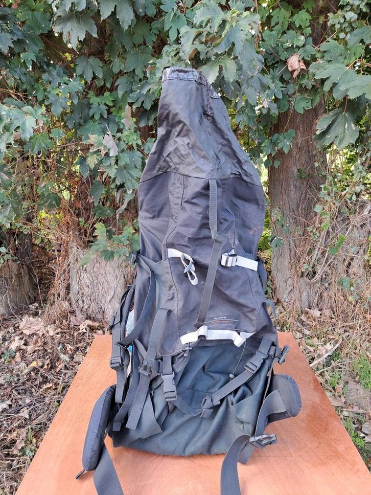 rugzak macpac, Sport en Fitness, Bergsport en Wandelen, Gebruikt, Rugzak, Ophalen