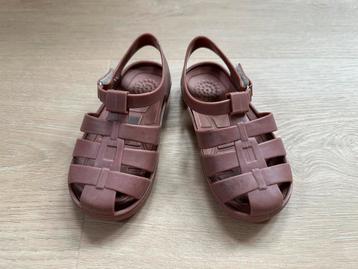 Hema waterschoenen meisje maat 25 beschikbaar voor biedingen