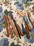 Knoopnaald, snijmesjes voor kleed knopen., Ophalen of Verzenden, Gebruikt, Handborduren, Onderdeel of Toebehoren