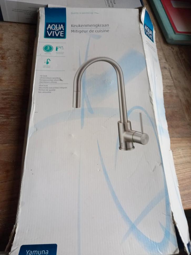 AquaVive Keukenmengkraan RVS Zwenkbare Uitloop, Huis en Inrichting, Keuken | Keukenelementen, Gebruikt, Minder dan 100 cm, Minder dan 50 cm