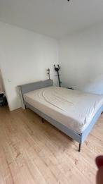 Bed + mattress + dyi bedside table, Ophalen, Overige materialen, 140 cm, 200 cm