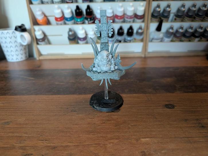 Warhammer; Age of Sigmar/The Old World; Slann Starmaster, Hobby en Vrije tijd, Wargaming, Zo goed als nieuw, Warhammer, Figuurtje(s)