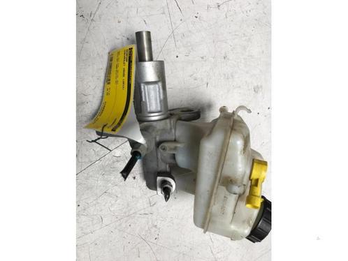 Rempomp van een Chevrolet Cruze, Auto-onderdelen, Remmen en Aandrijving, Chevrolet, Gebruikt, 3 maanden garantie, Ophalen of Verzenden
