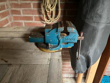 Bankschroef 60mm - Werkplaatsgereedschap beschikbaar voor biedingen