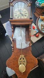 TWEE STUKS FRIESE STAART KLOKKEN ZIE BESCHRIJVING, Antiek en Kunst, Antiek | Klokken, Ophalen