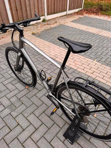 Specialized Sirrus Elite in maat XL beschikbaar voor biedingen