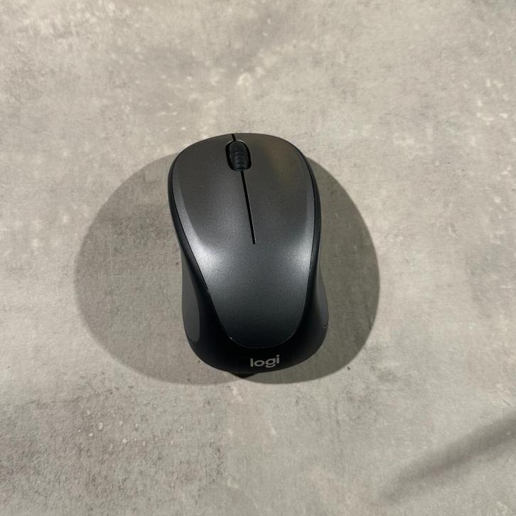Logitech M235 Wireless Mouse, 2.4 GHz with USB Unifying Rece, Spelcomputers en Games, Games | Pc, Zo goed als nieuw