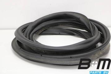 Achterkleprubber VW Passat B8 Variant 3G9827705B beschikbaar voor biedingen