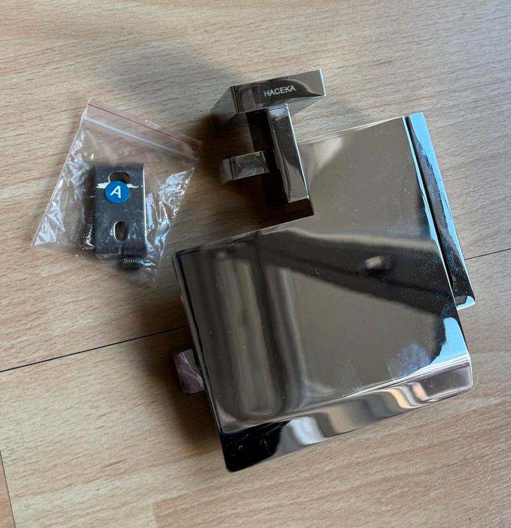 Toiletrolhouder Haceka Edge met Klep Chroom, Huis en Inrichting, Badkamer | Badtextiel en Accessoires, Gebruikt, Overige typen