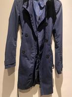 Trenchcoat Stradivarius dames donkerblauw xs, Kleding | Dames, Jassen | Zomer, Blauw, Ophalen of Verzenden, Maat 34 (XS) of kleiner
