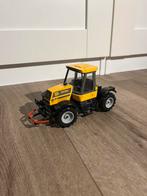 Jcb trekker siku, Hobby en Vrije tijd, Modelauto's | 1:32, Ophalen of Verzenden, Zo goed als nieuw, Tractor of Landbouw, Overige merken