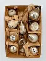 Oude kleine zilveren kerstballen., Ophalen of Verzenden, Gebruikt