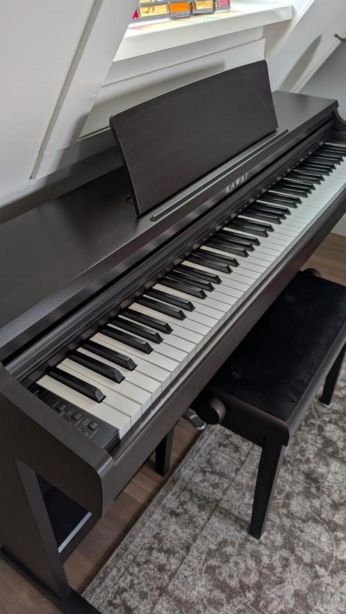 Kawai KDP-120 R digitale piano met krukje, Muziek en Instrumenten, Piano's, Zo goed als nieuw, Piano, Bruin, Digitaal, Ophalen