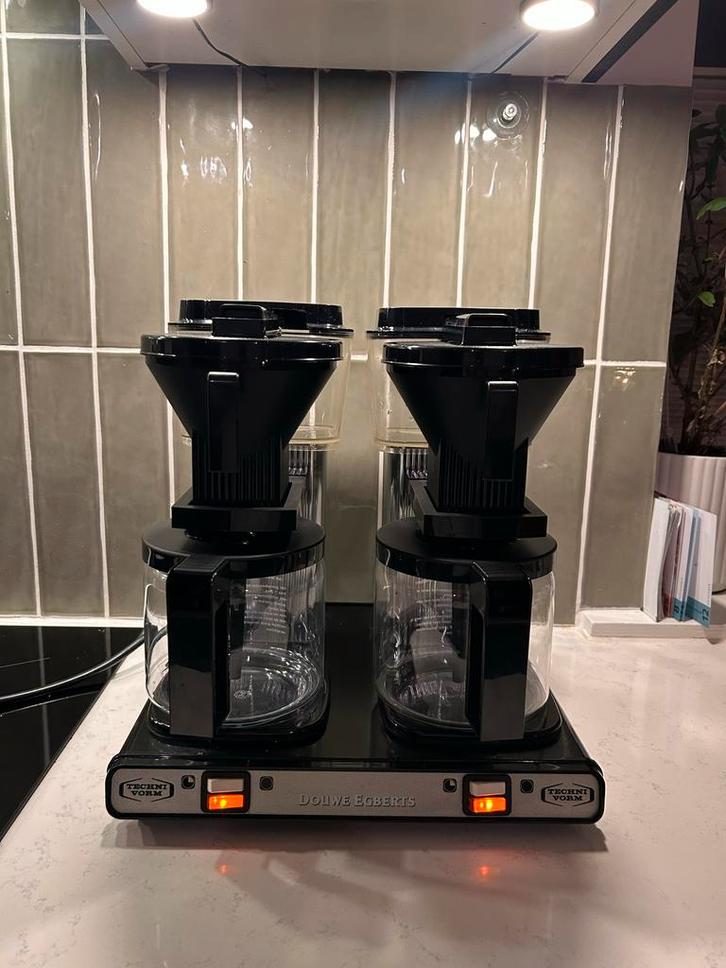 Moccamasters Douwe Egberts TechniVorm duo Koffiezetapparaat, Witgoed en Apparatuur, Koffiezetapparaten, Zo goed als nieuw, Gemalen koffie