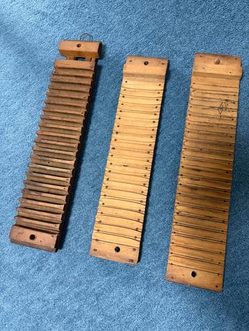 Oude Sigarenplanken - Set van 3 beschikbaar voor biedingen