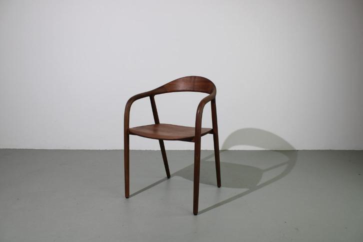 Artisan Neva stoelen, Europees walnoot, volledig hout, Huis en Inrichting, Stoelen, Nieuw, Vijf, Zes of meer stoelen, Hout, Bruin