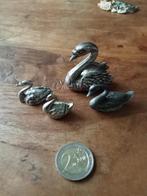 4 miniatuur zwaantjes zwaar metaal, Ophalen of Verzenden, Zo goed als nieuw, Vogel, Beeldje of Figuurtje