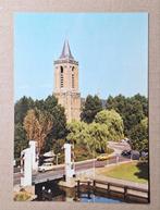 Monnickendam - Grote of St. Nicolaaskerk, Verzamelen, Ansichtkaarten | Nederland, Ophalen of Verzenden, 1980 tot heden, Ongelopen