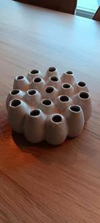 Unieke pompom vaas crème wit, Overige kleuren, Aardewerk of Porselein, Ophalen of Verzenden, Zo goed als nieuw