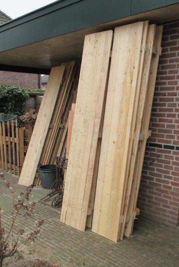 12 houten schotten, breed ca 43 cm, ca 250 cm lang dik ca 18 beschikbaar voor biedingen