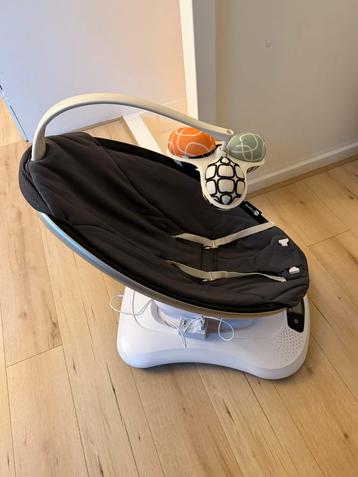Schommelstoel/wipstoel/4MOMS beschikbaar voor biedingen