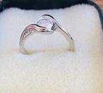 Saffier ring maat 17.5mm, Nieuw, Ophalen of Verzenden, 17 tot 18, Dame