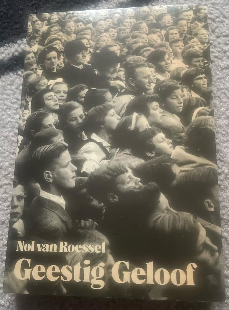 Geestig geloof, door Nol van Roessel, Ophalen of Verzenden, Gelezen, Noord-Brabant