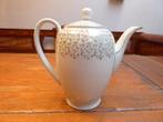 Mooie koffiepot met gouddecoratie, Bavaria, Antiek en Kunst, Antiek | Servies los, Ophalen of Verzenden