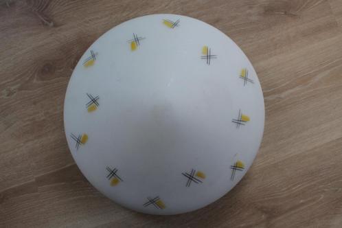 Grote vintage plafondlamp glas jaren '50 - 35 cm mid century, Huis en Inrichting, Lampen | Plafondlampen, Gebruikt, Glas, Metaal