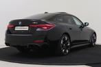 BMW i4 M50 84 kWh / Schuif-kanteldak / Trekhaak / M Adaptief, Auto's, BMW, Stof, Gebruikt, Zwart, Met garantie (alle)