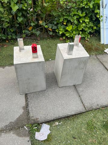 Twee nieuwe betonpoeren beschikbaar voor biedingen