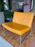 Harvink Fauteuil Okergeel Hebbes, Huis en Inrichting, Fauteuils, Ophalen of Verzenden, Gebruikt, Leer, 75 tot 100 cm