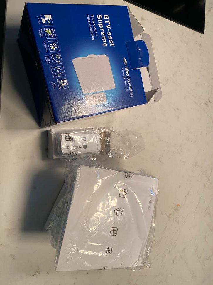 Itho Badkamer- en Toiletventilator BTV-ssst Supreme wit, Doe-het-zelf en Verbouw, Ventilatie en Afzuiging, Nieuw, Ventilator, Ophalen