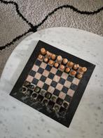 Antiek vintage handgemaakt schaakbord marmer natuursteen, Hobby en Vrije tijd, Gezelschapsspellen | Bordspellen, Een of twee spelers