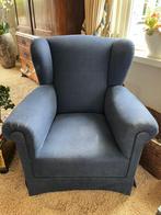 Blauwe oorfauteuil, Ophalen