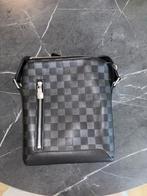 Originele Louis Vuttion schoudertas, Sieraden, Tassen en Uiterlijk, Overige merken, Zwart, Ophalen of Verzenden, Zo goed als nieuw