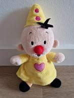 Knuffel Bumba Studio 100 clown geel roze hart K3946, Kinderen en Baby's, Speelgoed | Knuffels en Pluche, Overige typen, Ophalen of Verzenden