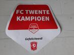 Te koop: FC Twente Kampioen kartonnen plaat., Verzamelen, Gebruikt, Ophalen of Verzenden, Poster, Plaatje of Sticker, F.C. Twente