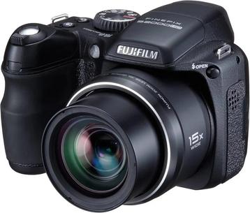 Fujifilm FinePix S2000HD Digitale Camera. CCD sensor. beschikbaar voor biedingen
