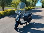 Sym fiddle 2 inclusief 2 helmen en origineel beenkleed, Ophalen, Gebruikt, Maximaal 45 km/u, Benzine
