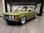 1:18 KK-Scale BMW E21 custom met vaste wielen inc doos, Ophalen of Verzenden, Gebruikt, Auto, Overige merken